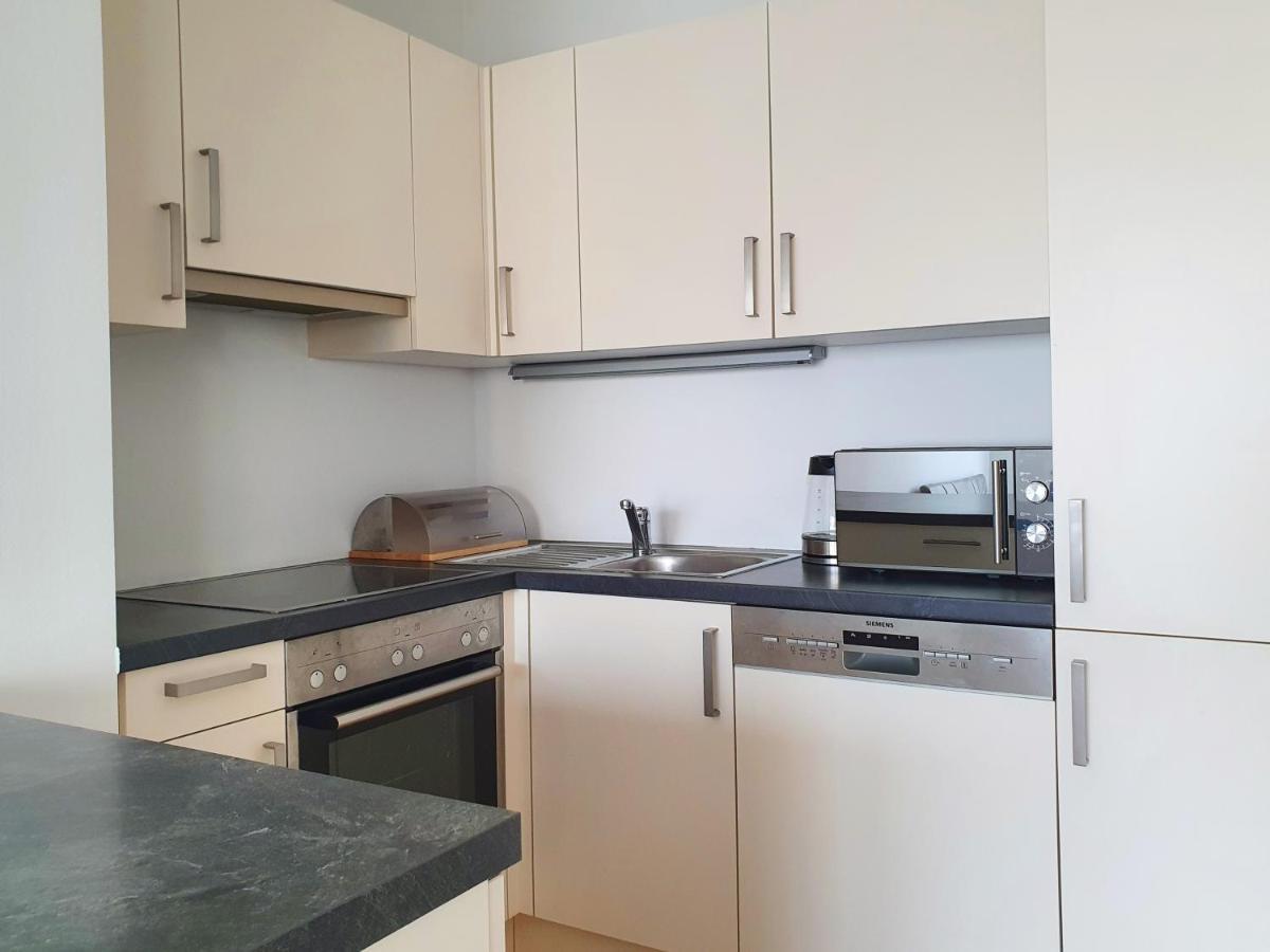 Near Lake Spacious & Furnished Beautiful Apartment เวียนนา ภายนอก รูปภาพ